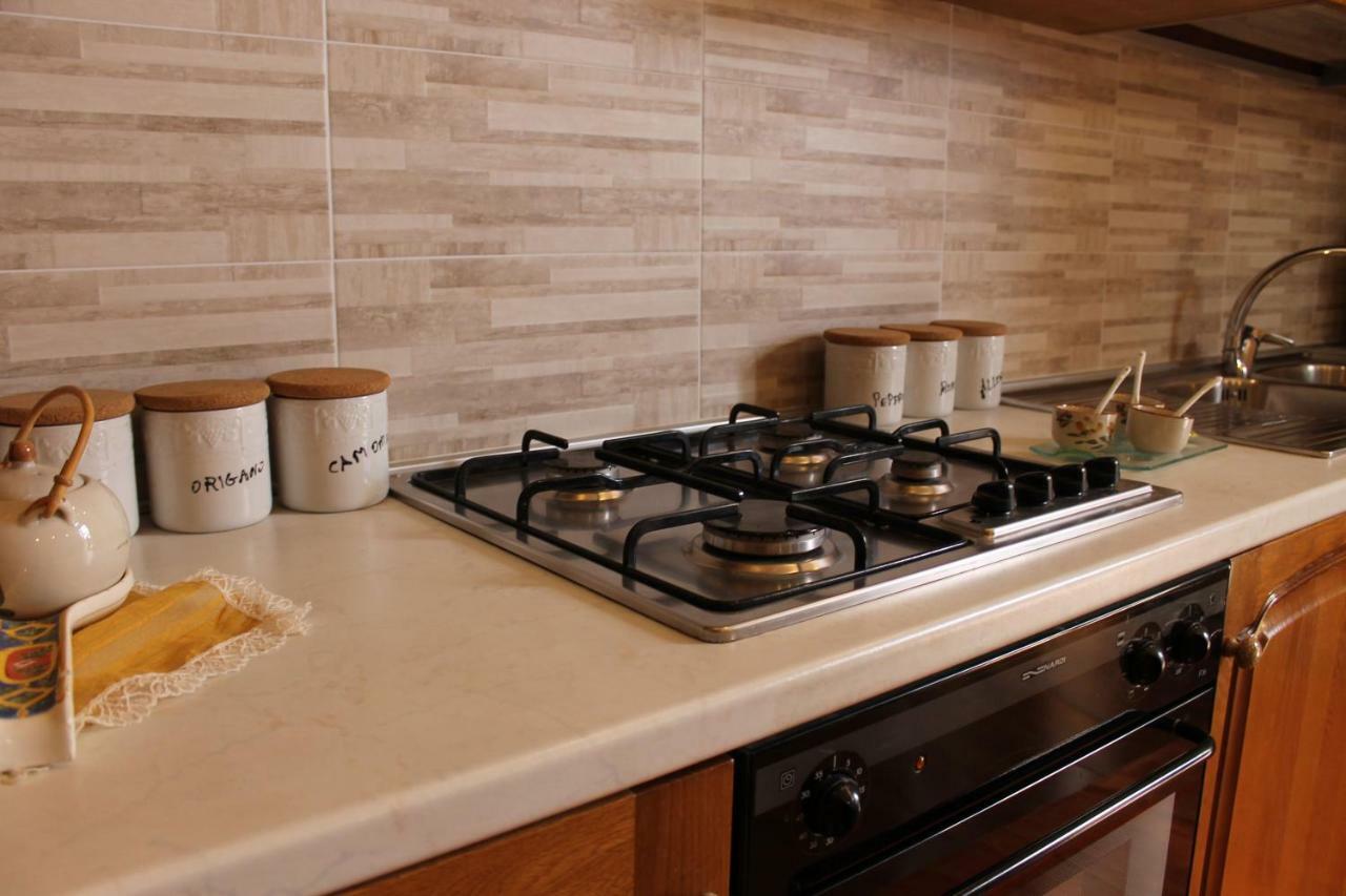אג'רולה Villa Le Giare Ospitalita Diffusa מראה חיצוני תמונה